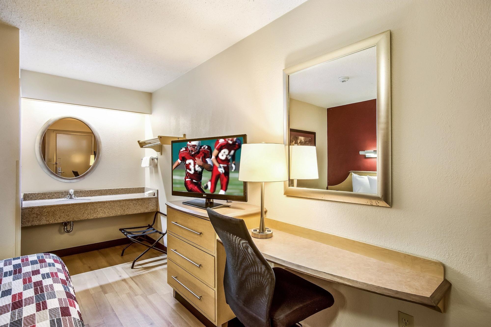 Red Roof Inn Detroit - Plymouth/Canton Bagian luar foto