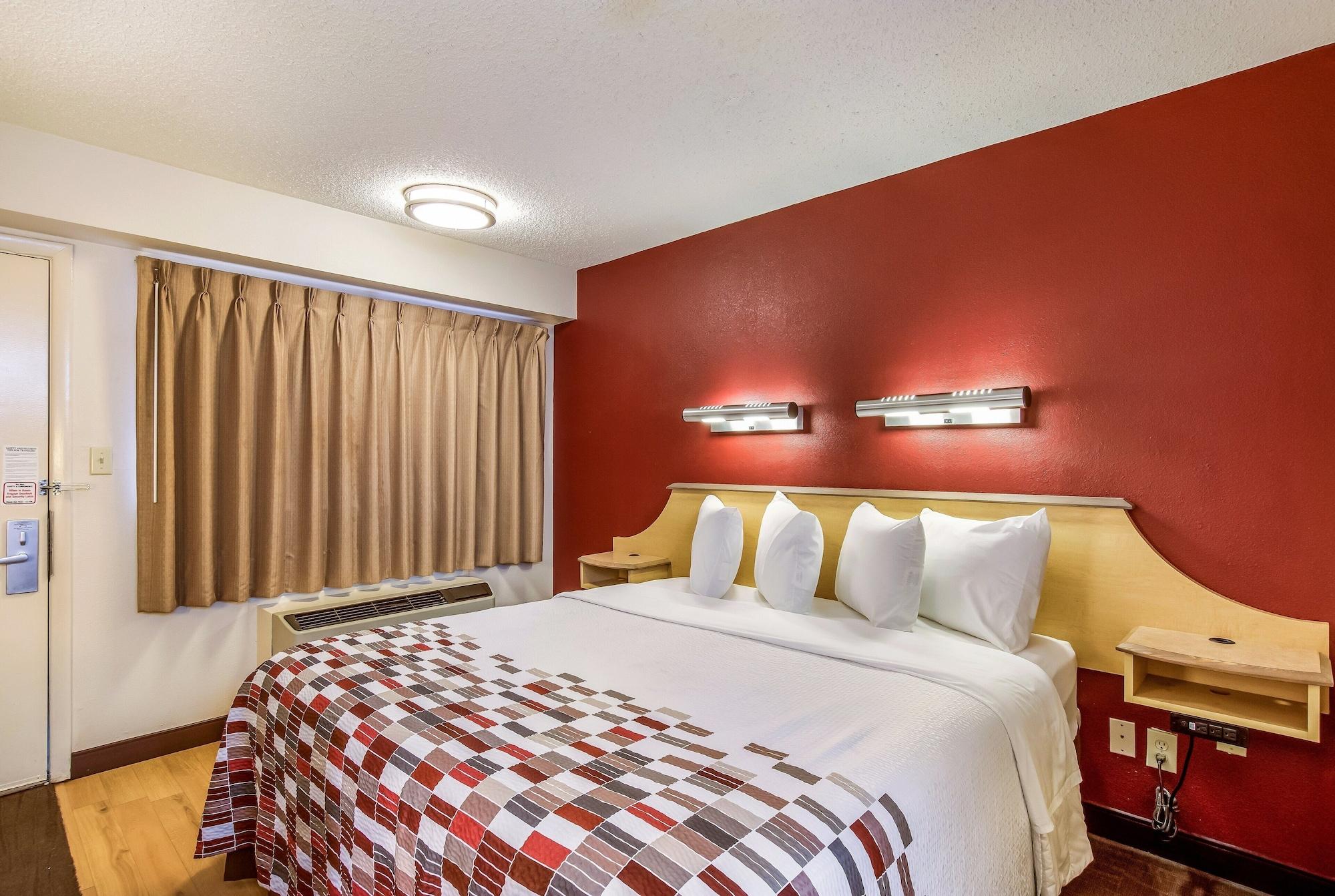 Red Roof Inn Detroit - Plymouth/Canton Bagian luar foto