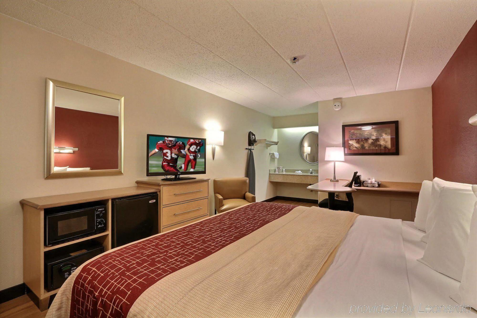 Red Roof Inn Detroit - Plymouth/Canton Bagian luar foto