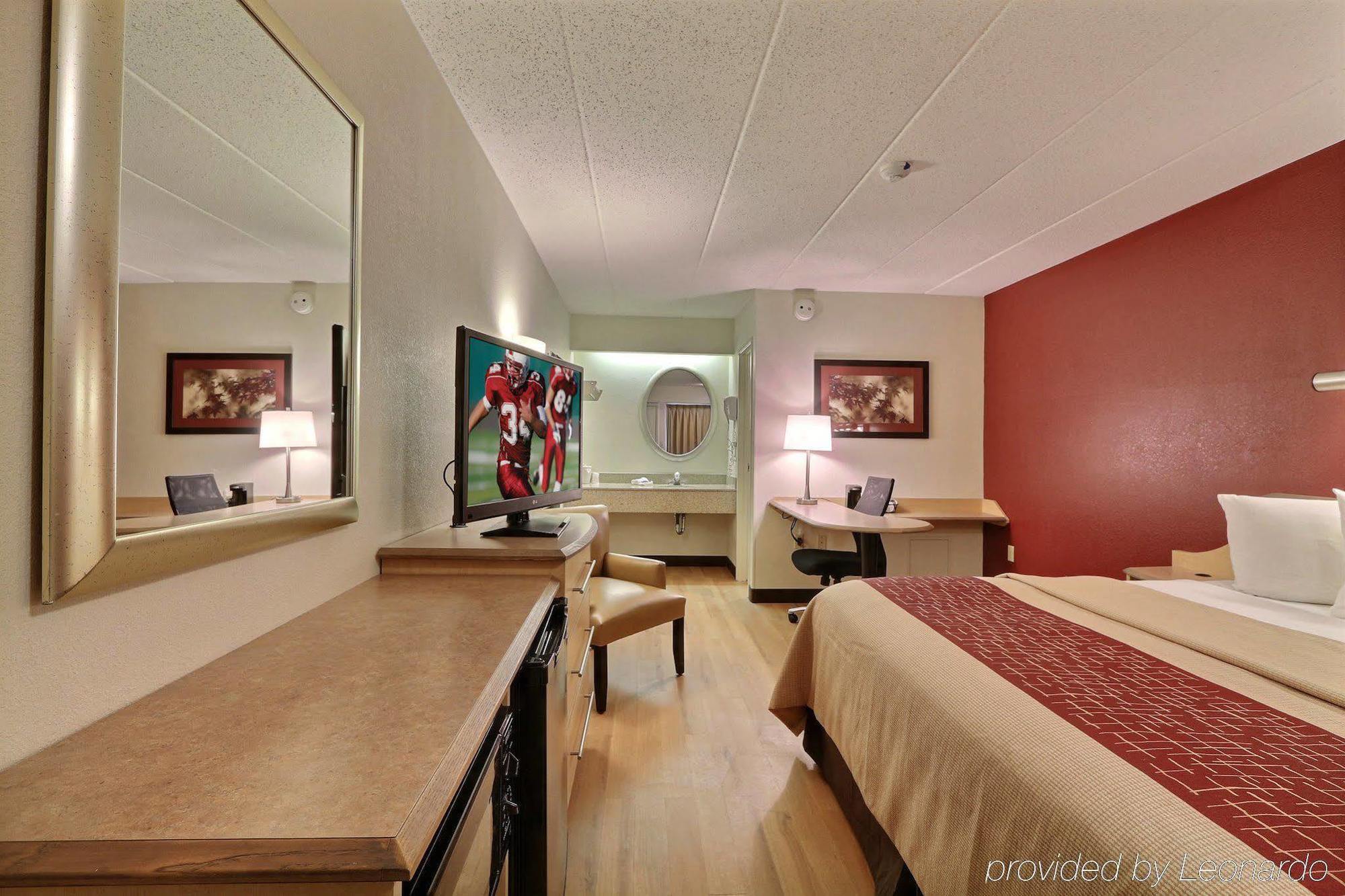 Red Roof Inn Detroit - Plymouth/Canton Bagian luar foto